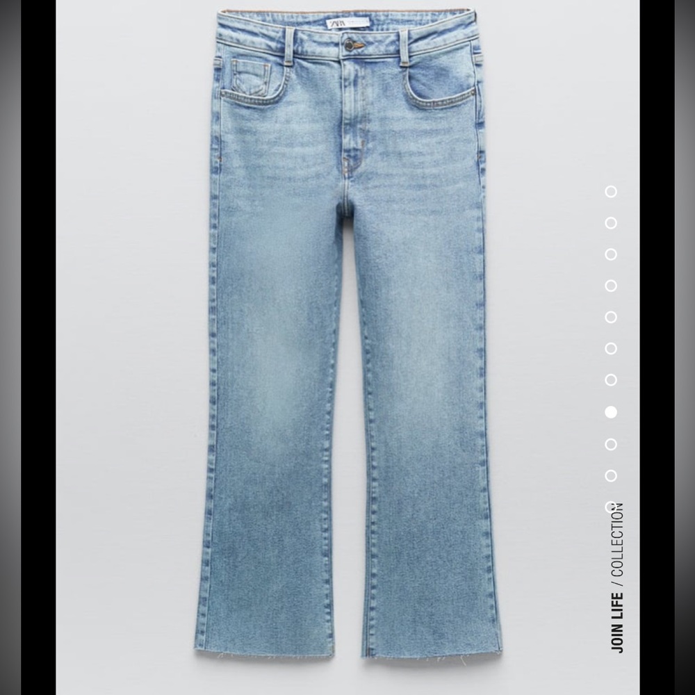 Zara Flare High Rise Blue Jeans